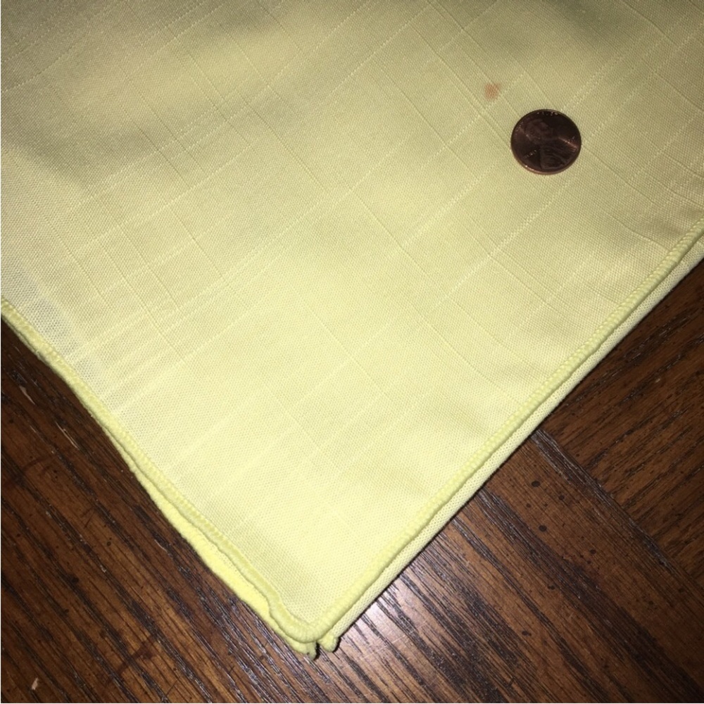 Tablecloth 4 napkins fabric bundle solid yellow matching set cotton blend 1980s - Picture 4 of 6